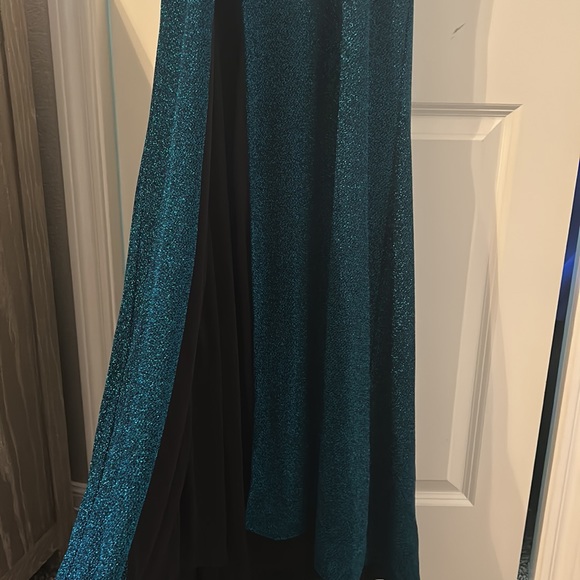 sparkly formal dress - Picture 8 of 8